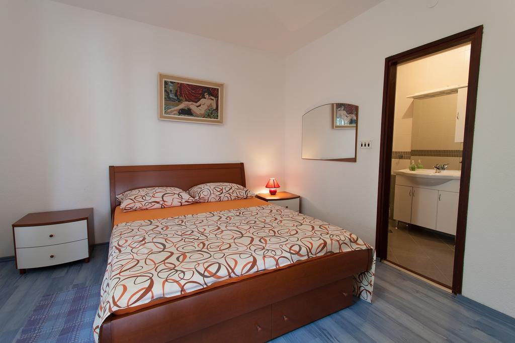 Apartman Kondic Omisalj Room photo